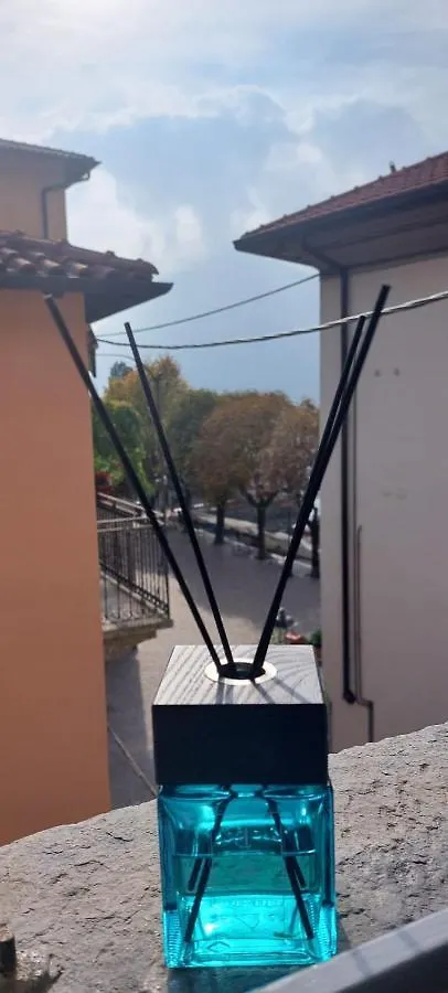 L'Airone - Casa Vacanza Mandello del Lario 0*,